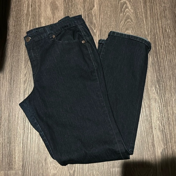 Calvin Klein Jeans Curvy Skinny Size 32/14 - Picture 1 of 12